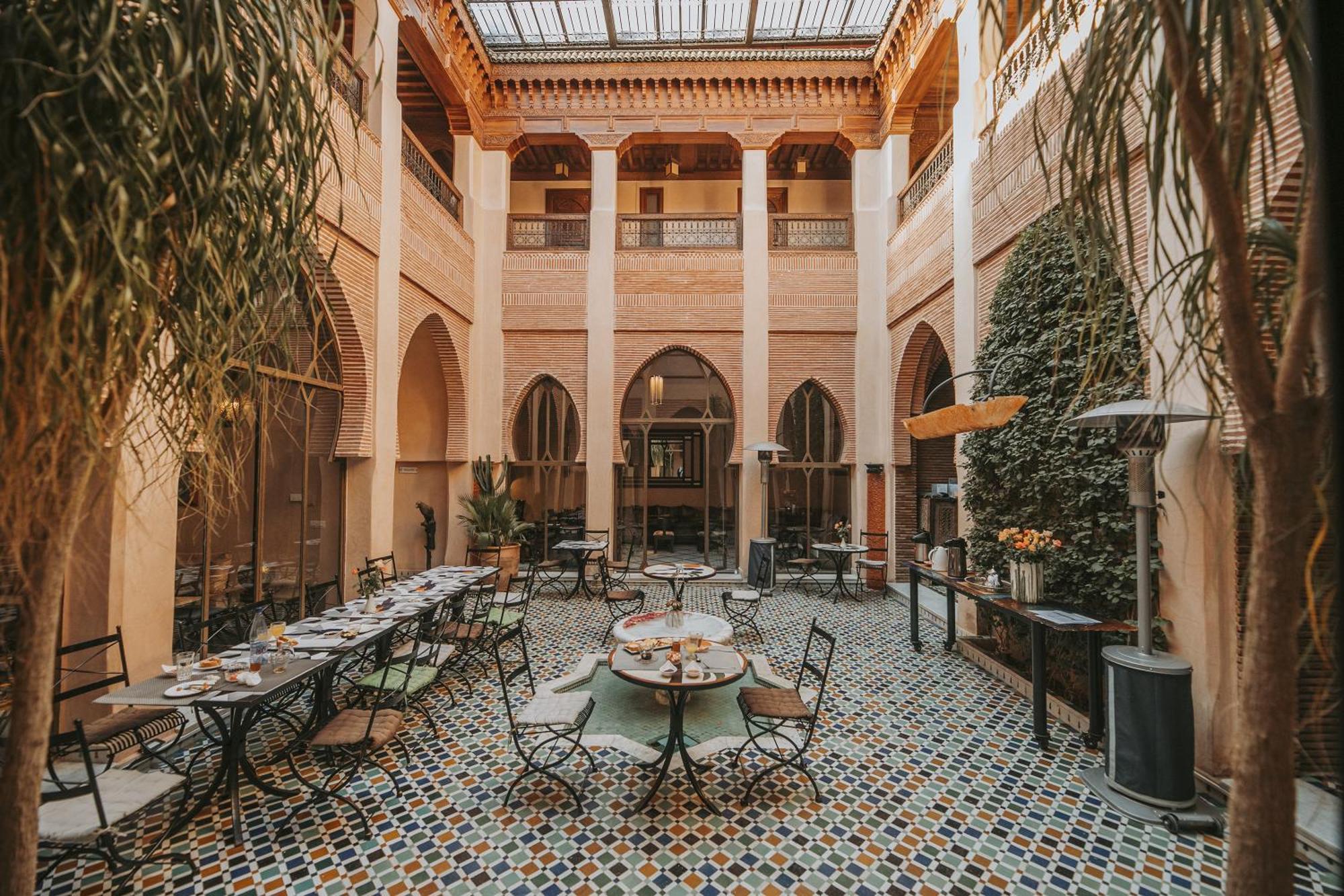 Riad Le Perroquet Bleu Suites & Spa Marrakesch Exterior foto